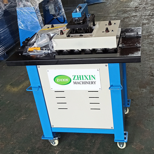 Macchina Piegatrice Automatica ad Alta Velocità per Condotti HVAC Quadrati 26ga, Strumento Pittsburgh Lockformer per Giunzioni Metalliche - Product Image 3