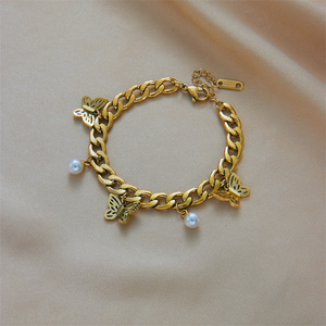 Fashion Charm Bracelet Gold Zinc Alloy Butterfly Pearl Pendant Women's Jewelry Gift Irregular Chain Design - Product Image 2