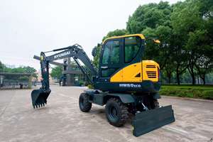 Excavadora de cadenas Hyundai HW60 Mini de 5.75 toneladas, fabricada en Corea del Sur, usada, con PLC, caja de cambios, bomba, motor, alta potencia de excavación, 1 año de garantía. - Product Image 5