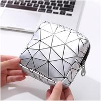 Sac de voyage polochon imperméable, tendance 2026, avec compartiments, isotherme, extensible, pour maquillage et articles de voyage, disponible sur les marchés en ligne