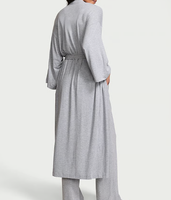 Damen 3-teiliges Modal-Set: Oberteil, Weite Hose mit Kordelzug, Langer Gürtel-Morgenmantel, Weicher Strick-Pyjama, Individuelle Anpassung Möglich