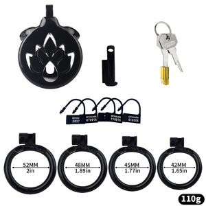 กรงครอบอวัยวะเพศชาย FRRK-251 ทำจากเรซิ่น ลายเปลวไฟ เซ็กซี่สำหรับผู้ชาย ของเล่นพลาสติกน้ำหนักเบา BDSM ของเล่นผู้ใหญ่ ขายส่งร้านเซ็กส์ช็อป - Product Image 4