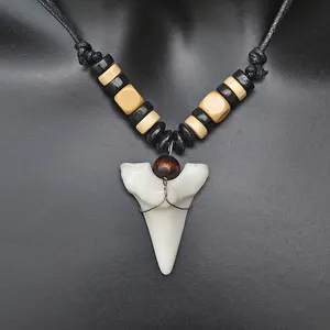 FY002 Hawaii Surfer Sieraden Handgemaakte Imitatie Haaientanden Hanger Nieuw-zeeland Maori Tribal Bone Choker Vrouwen Mannen Ketting