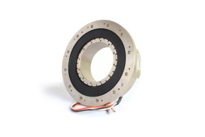 Moteur rotatif sans balais 48V CC à couple élevé OD135mm x 52mm pour systèmes de cardan avec couple de 8-16Nm et efficacité IE4 - Product Image 2