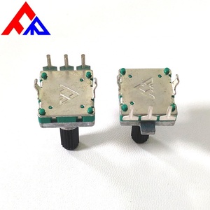 Codificador Incremental PEC16 de Larga Duración, Eje Aislado de 15.6 mm con Comunicación RS-485 y Vida Útil de 30000 Ciclos - Product Image 4