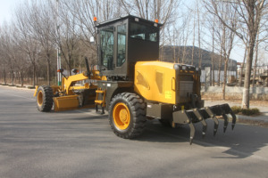 Topsense vente en gros nouveau 0.8ton 1.0ton 1.5ton 2.0ton 2.5 tonnes <span class=keywords><strong>Mini</strong></span> <span class=keywords><strong>niveleuse</strong></span> 4WD <span class=keywords><strong>niveleuse</strong></span> de route chargeuse à roues avec accessoires - Product Image 4