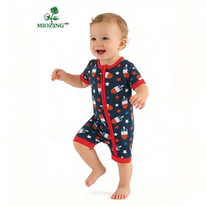 Combinaison pour bébé en bambou Miozing Independence Day, design pyjama, respirante, pour l'été, avec logo personnalisé - Product Image 1