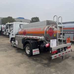 Camión Cisterna Dongfeng Duolika, 3-5 CBM, Tanque de Aleación de Aluminio, Emisión Euro IV, 4x4 Opcional, para Transporte de Combustible - Product Image 6