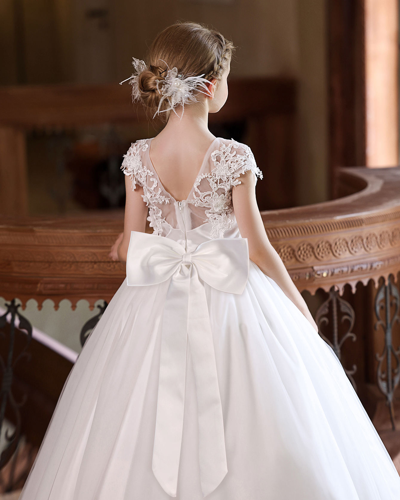 open lace back dress Amazon.com: FUSLW White Flower Girls Dress First Communion Dresses Lace  Long Sleeves Princess Tulle Ball Gown: Clothing, Shoes & Jewelry