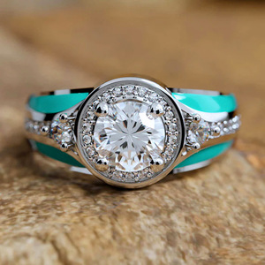 Anello Geometrico Vintage in Smalto per Donne, Gioiello da Dito Chic e Unico - Product Image 1