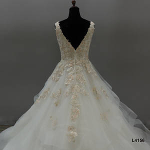 Embrasse Couleur Magnifique <span class=keywords><strong>Robe</strong></span> De Mariée Beige <span class=keywords><strong>Civil</strong></span> <span class=keywords><strong>pour</strong></span> Mariée V Décolleté - Product Image 4