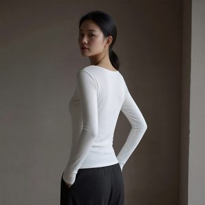 Maglietta a Maniche Lunghe Aderente da <span class=keywords><strong>Donna</strong></span> in Tessuto Modal, Traspirante, Ideale come Strato Base per Autunno e Inverno - Product Image 3