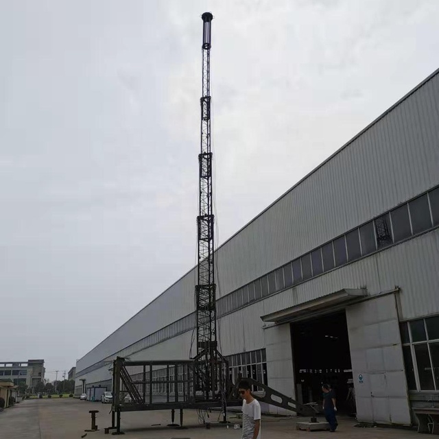 30m COW Cell on Wheels on Heavy Trailer Tower Communication Telescopic Lattice Tower