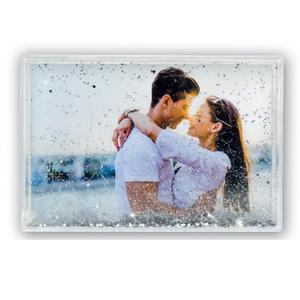 <span class=keywords><strong>Marco</strong></span> de fotos de <span class=keywords><strong>libro</strong></span> de nieve acrílico de alta calidad <span class=keywords><strong>Marco</strong></span> de sacudida rectangular para imágenes de agua Tamaños de 4x6 y 6 pulgadas con purpurina rosa - Product Image 1