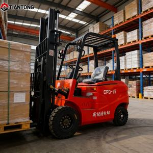 מלגזה חשמלית 2.5 טון, דרגה עליונה, גובה הרמה מתכוונן, סוללה בעלת עוצמה גבוהה, להעברת חומרים בפארק לוגיסטי - Product Image 5