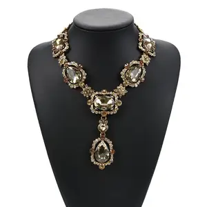 Crystal Necklaces Pendants Jewelry Fashion Wedding Party Statement Necklace Square Glass 2021 Luxury Big Gem Geometric Women