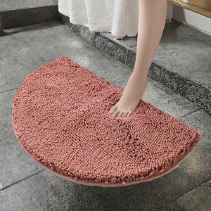 Tapis de sol de salle de bain en chenille demi-cercle sur mesure, haute épaisseur, couleur unie, polyester, antidérapant, lavable en machine, adapté aux animaux domestiques - Product Image 3