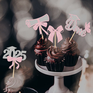 2025 Graduation Saison Cupcake Carte Graduation Fille avec Arc et Diplôme Docteur Cap Cuisson Utiliser des Fournitures <span class=keywords><strong>de</strong></span> Fête pour les Fêtes - Product Image 3