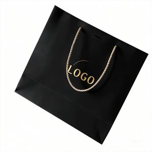 Sac en papier cadeau personnalisé avec logo en feuille d'or et cordon |   Sacs d'emballage cosmétiques colorés |   Sacs cadeaux recyclables de qualité supérieure - Product Image 3