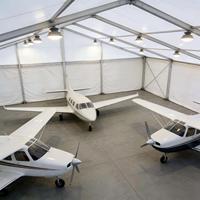 Tente hangar professionnelle à grande portée en aluminium et PVC, résistante au vent, solution de stockage industrielle
