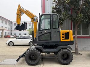 Design 4ton Mini Wheeled Excavator with Log Grapple for Sale - Product Image 5