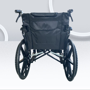 Fauteuil roulant intégré élargi avec siège souple de 24 pouces, pliable et portable pour les personnes âgées - Product Image 2