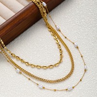 Collier ras du cou multicouche en perles plaqué or PVD 18 carats en acier inoxydable 316L avec pendentif pour femme – Vente en gros