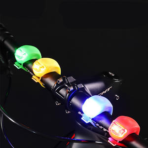 Yume Silicone LED luce per bicicletta anteriore posteriore Flash Lamp impermeabile MTB Bike faro ciclismo fanale posteriore spia - Product Image 2