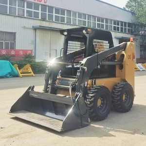 Minicargadora con Certificación CE con Accesorios Rápidos: Cuchara, Barrena y Horquilla - Product Image 3