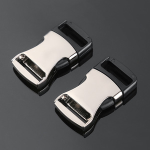 Hebilla deslizante de aleación de zinc plateada ajustable para bolsos y correas de mascotas, accesorios duraderos y resistentes al desgaste para mochilas - Product Image 1