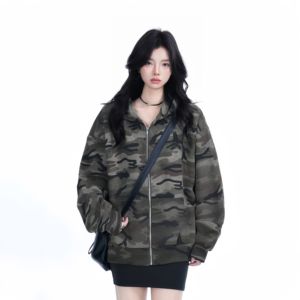 <span class=keywords><strong>Sweat</strong></span>-shirt camouflage à <span class=keywords><strong>capuche</strong></span> pour homme, style streetwear, imprimé DTG, coupe ample, motif camouflage carré, collection automne - Product Image 2