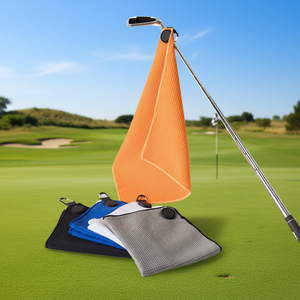 Toalla de Golf Rectangular de Microfibra con Diseño Personalizado, Logotipo OEM, Tejido Waffle, Patrón a Cuadros, Secado Rápido y Anillas Magnéticas - Product Image 1