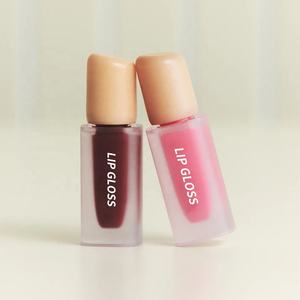 Brillant à Lèvres avec Logo Personnalisé <span class=keywords><strong>Pas</strong></span> <span class=keywords><strong>Cher</strong></span> Vegan Sans Cruauté Brillant à Lèvres Rides Vente en Gros Pigment de Haute Qualité Brillant à Lèvres de Marque Privée Mignon - Product Image 1