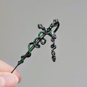 Pendientes de Piercing Vintage con Diseño de Serpiente Entrelazada, Estilo Oscuro, Gótico Punk, Joyería de Oreja - Product Image 3