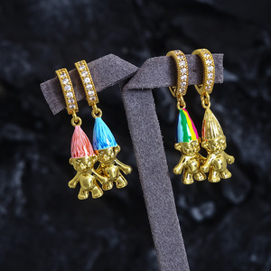 Europeo americano di nicchia colorato smalto <span class=keywords><strong>arcobaleno</strong></span> su misura in acciaio inox capelli lunghi carini <span class=keywords><strong>collana</strong></span> per le donne - Product Image 2