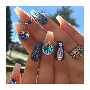 Offre Spéciale – Ongles Longs Ballerina Coffin Diamantés – Ongles Press-on de Luxe – Boîte Personnalisée – Ongles Artificiels Personnalisables pour Noël - Product Image 6