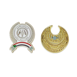 Badge adhésif personnalisé, épingle 3M, lettre personnalisée, logo, émail doux, autocollants pour coque de téléphone pour l'Arabie Saoudite, le Qatar, le Koweït - Product Image 4
