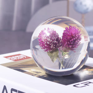 OEM Handmade Resin Flower Ball with Real Dried Flowers Custom Resin Craft Ball for Home Decoration Souvenir <b>Gift</b> - Product Image 4