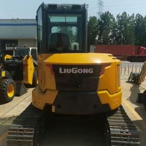 รถขุดตีนตะขาบ LuiGong 9055F พร้อมเครื่องยนต์ Cummins - โซลูชันที่คุ้มค่าสำหรับงานขุดเจาะ รับประกัน 1 ปี - Product Image 4