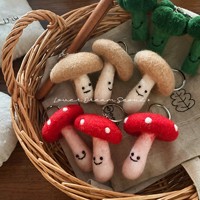 Op maat gemaakte handgemaakte wollen vilt speelgoed promotionele cadeaus rechtstreeks van de fabriek op maat gemaakte speelgoedproject ontwikkeling bulkbestelling snelle respons