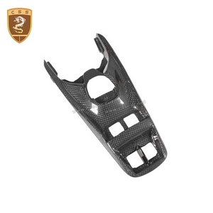 Console centrale 39mm en Fiber de carbone, pour Ferrari GTB / Spider 488 - Product Image 3