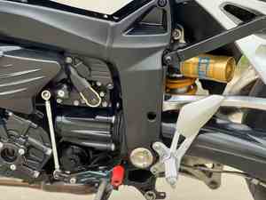 Motocicleta BMW Phantom Legend K1200R de Uso Urbano, Motor de Cuatro Cilindros en Línea de Gran Cilindrada, Eje Usado - Product Image 5