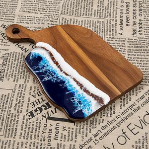 Tabla de cortar de madera de acacia con resina epoxi, diseño de ondas, rectangular, antideslizante. - Product Image 5