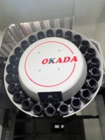 Machine CNC à 3 axes GSK BT40 à vente chaude, centre d'usinage vertical VMC1055 pour le traitement des métaux, service moyen