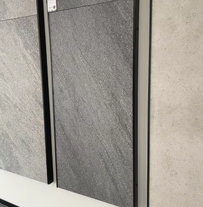 Piastrelle in Porcellana Effetto Marmo Antiscivolo ad Alte Prestazioni, Pannello Murale in Travertino di Qualità, Pavimenti per Bagno Leggeri con Finitura Opaca - Product Image 1