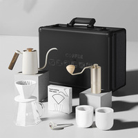 Ensemble de café filtre manuel pour camping et pêche en plein air avec étui en aluminium, moulin à café portable et bouilloire à bec de cygne pour pique-nique, coffret cadeau