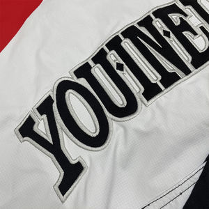 เสื้อกันลมแบบมีซิปรูดมีฮู้ดสำหรับเล่นกีฬาพิมพ์ลายซับลิเมชันงานตามสั่ง - Product Image 6