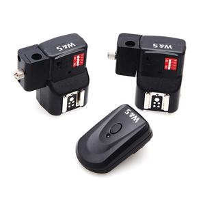 แฟลชทริกเกอร์ไร้สาย/<span class=keywords><strong>วิทยุ</strong></span> PT-16NE 16ช่อง,+ ที่ใส่ร่ม + ตัวรับสัญญาณ2ช่องสำหรับกล้อง Canon Ni Kon DSLR แฟลชซิงโครไนซ์ - Product Image 1