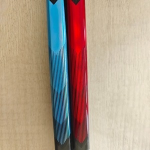 Gậy khúc côn cầu trên băng mới nhất của <span class=keywords><strong>2025</strong></span> 100% sợi carbon tùy chỉnh khúc côn cầu trên băng gậy khúc côn cầu trên băng 30 Flex - Product Image 1