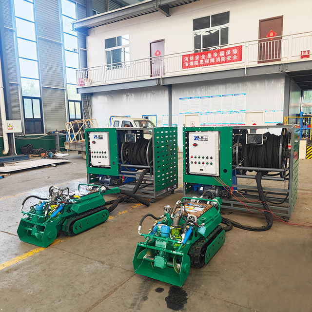 Ship Hull Cleaning & Sediment Removal ROV - Port Facility Maintenance Robot